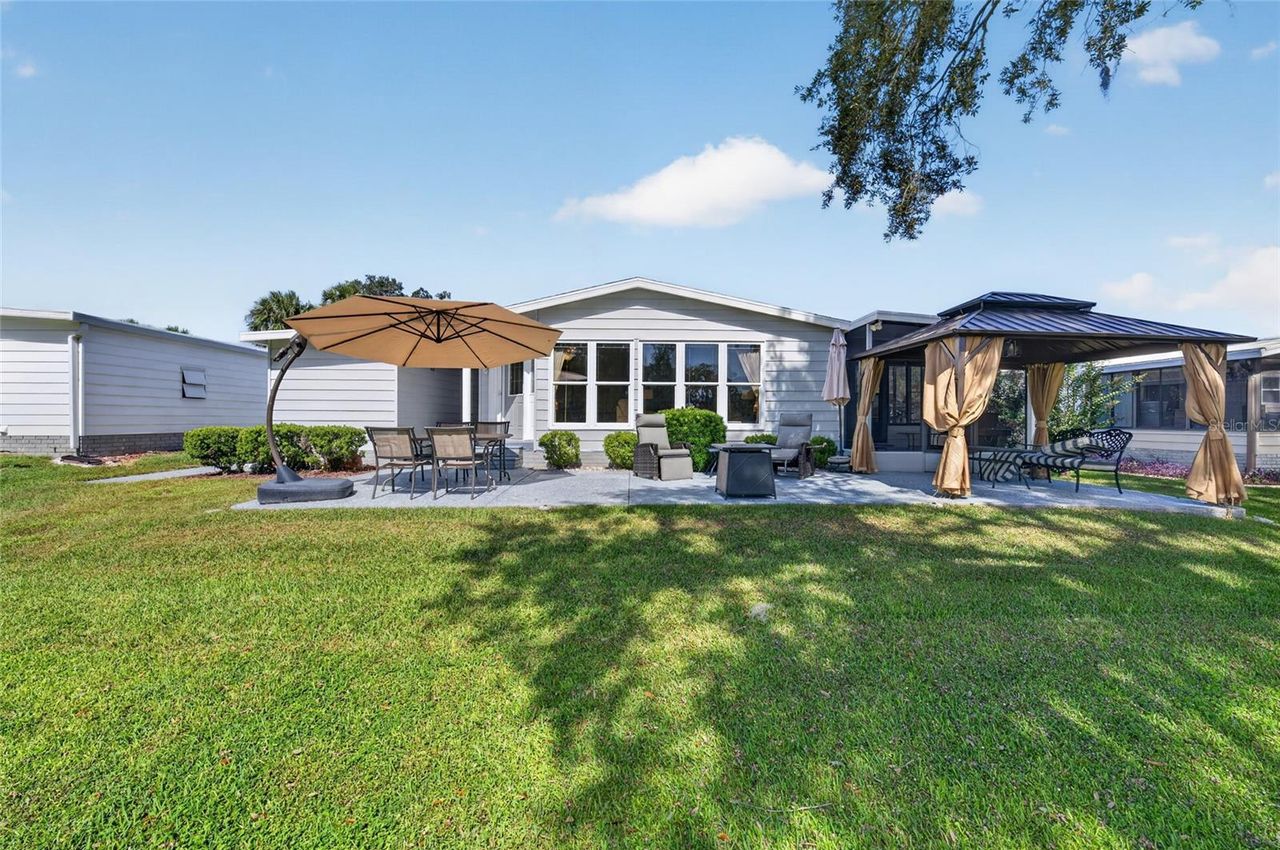 718 ORCHID STREET — photo 36