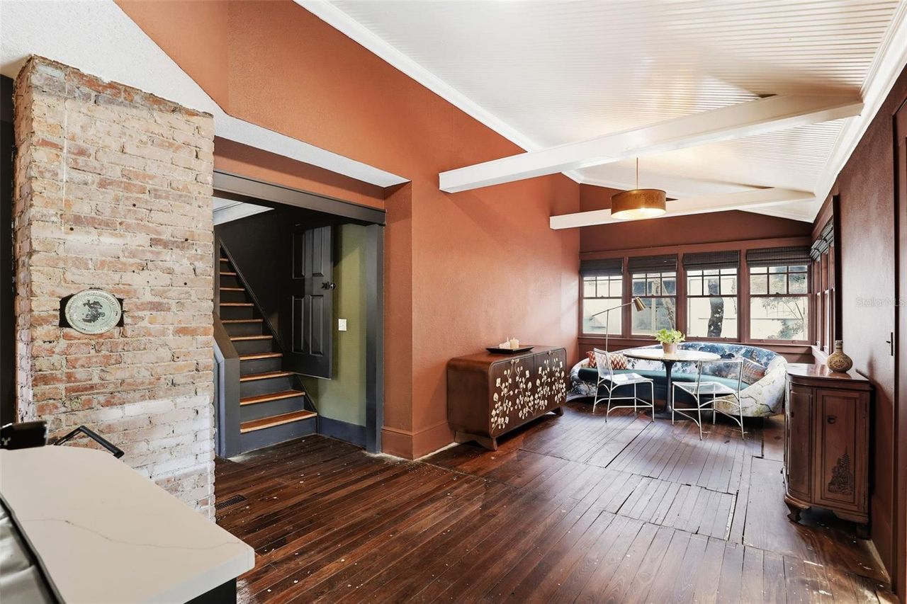 1510 WASHINGTON AVENUE — photo 9