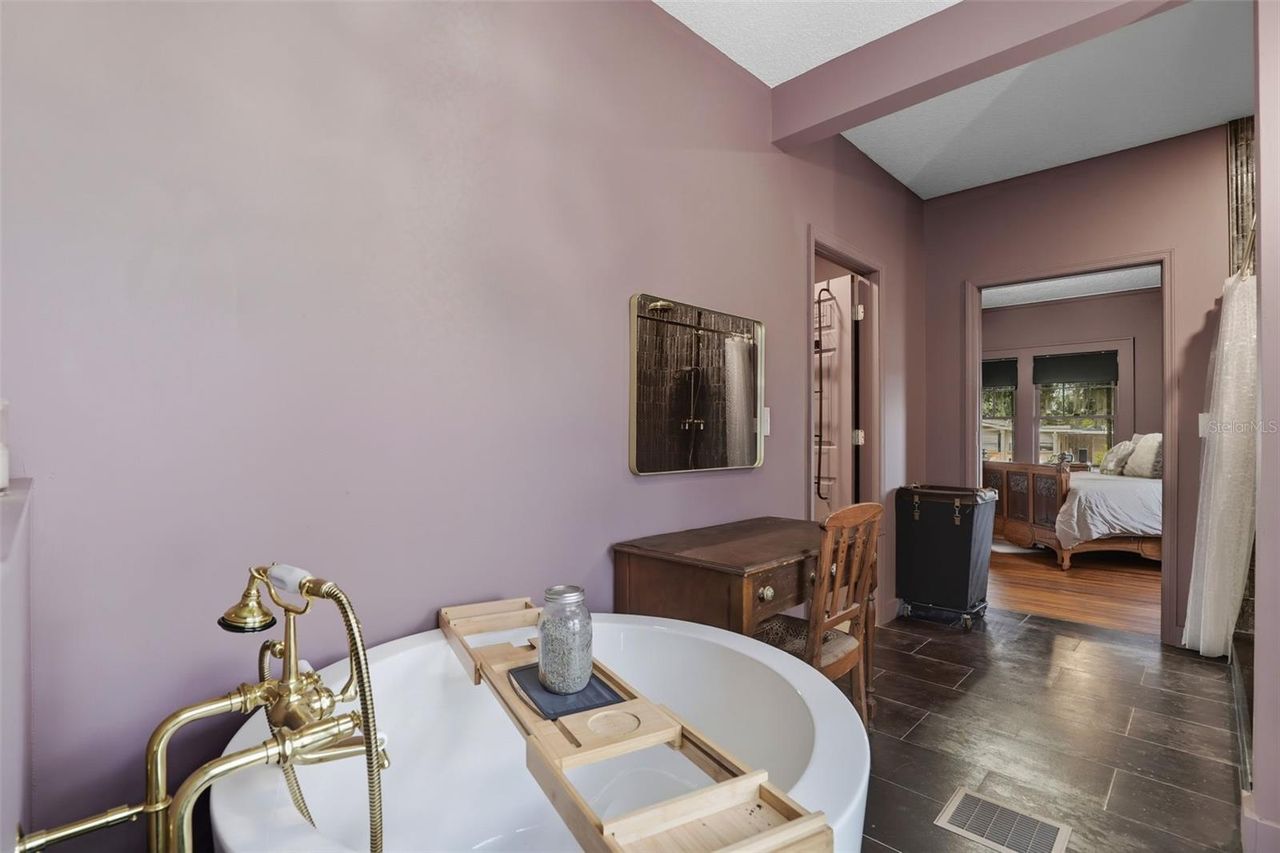 1510 WASHINGTON AVENUE — photo 15