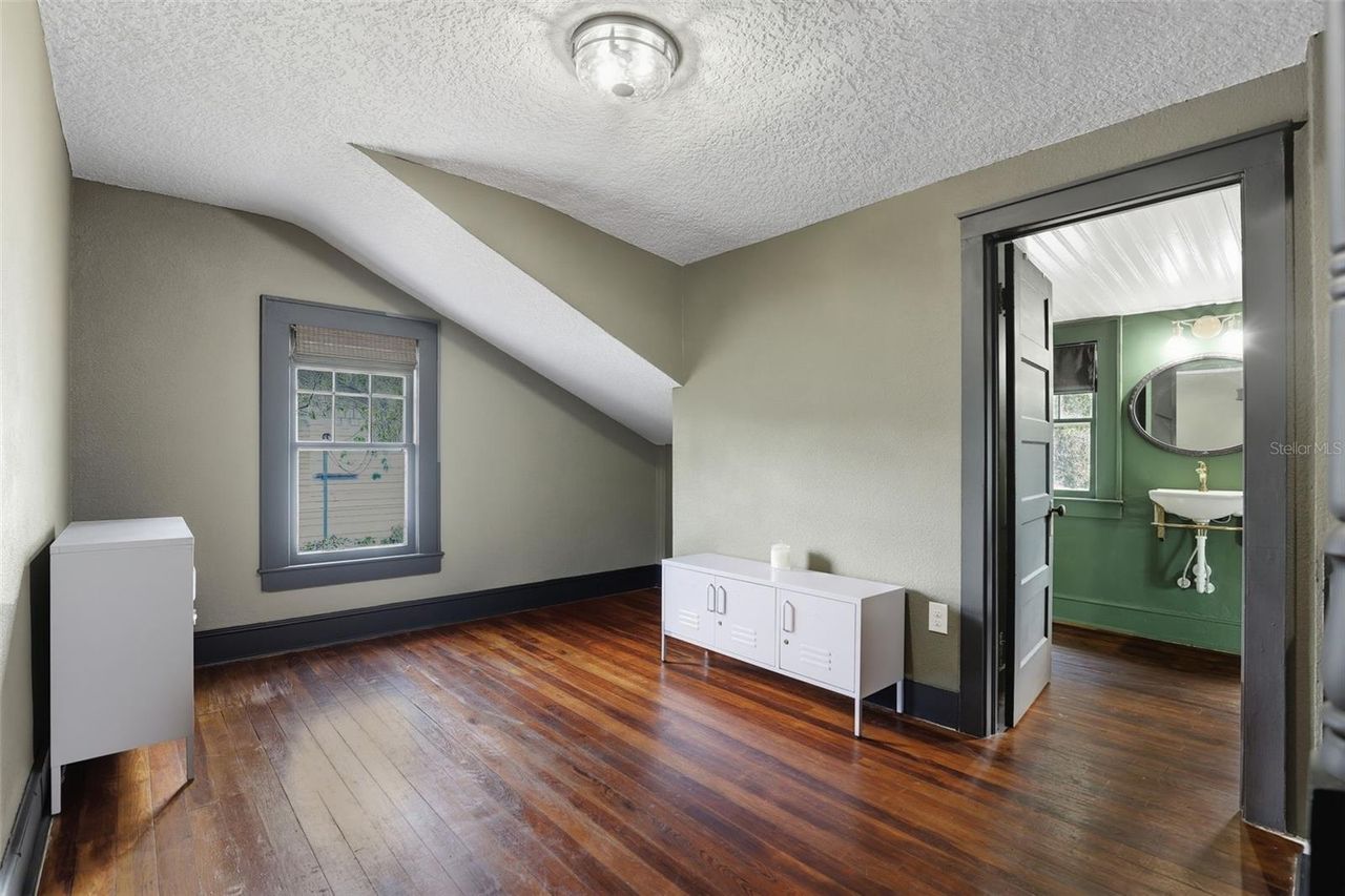 1510 WASHINGTON AVENUE — photo 17
