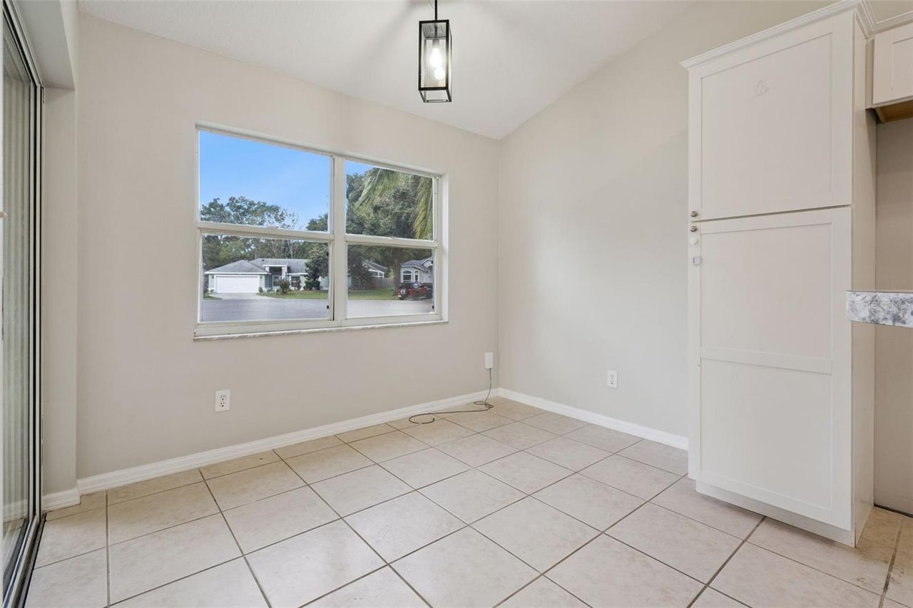 2610 AUTUMN LANE — photo 31