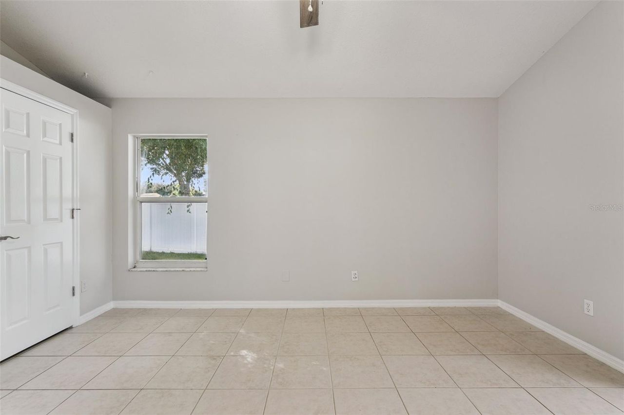 2610 AUTUMN LANE — photo 32