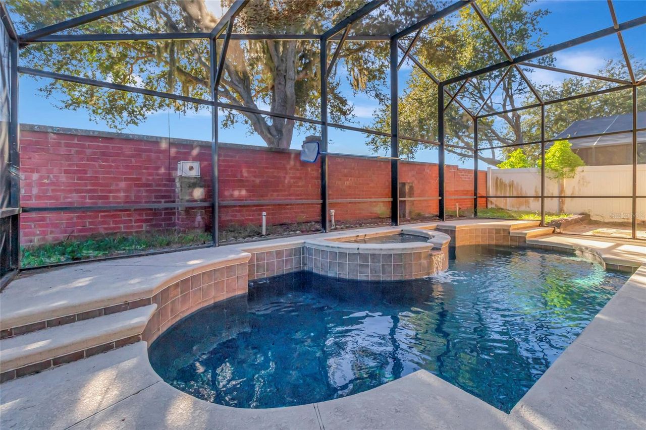 4877 GRASSY KNOLL DRIVE — photo 2