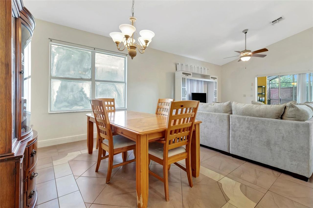 4877 GRASSY KNOLL DRIVE — photo 17