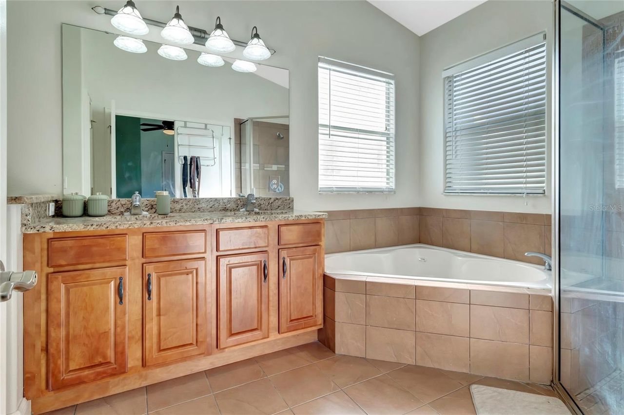 4877 GRASSY KNOLL DRIVE — photo 23