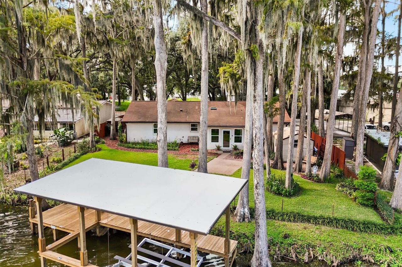 1080 FOREST DRIVE — photo 44