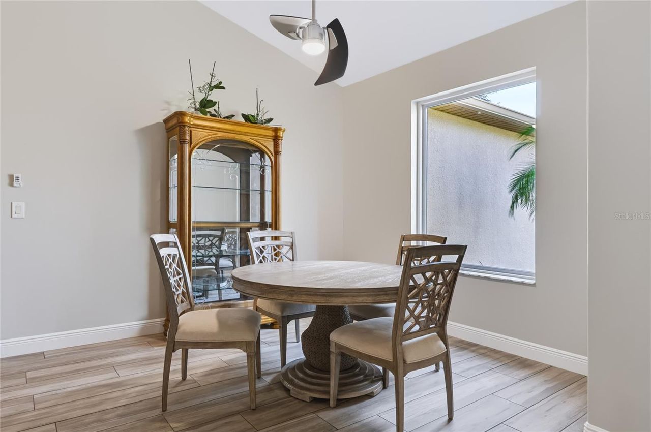 2970 SOUTHERN PINES LOOP — photo 9