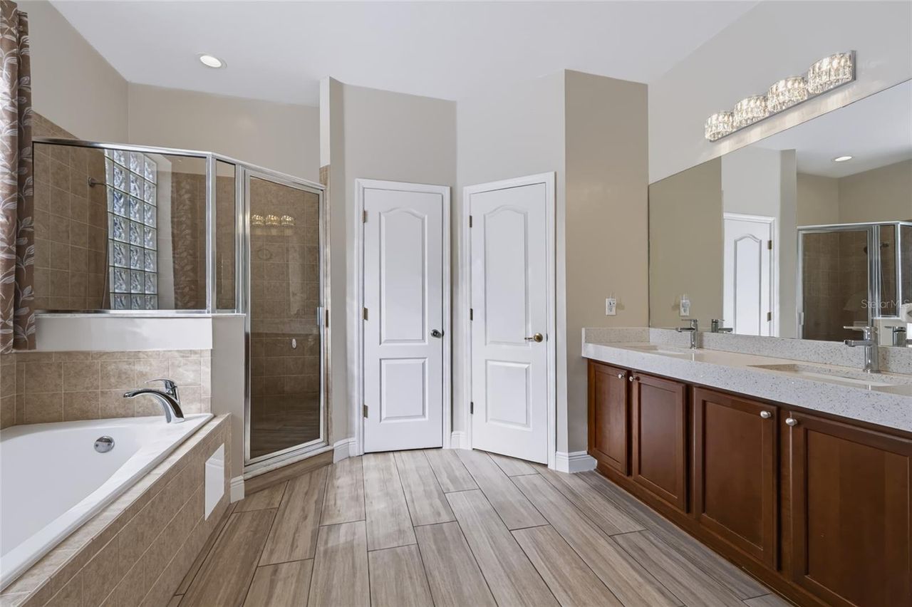 2970 SOUTHERN PINES LOOP — photo 15