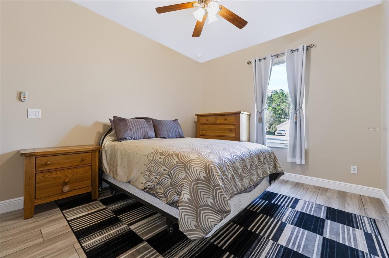 2970 SOUTHERN PINES LOOP — photo 22
