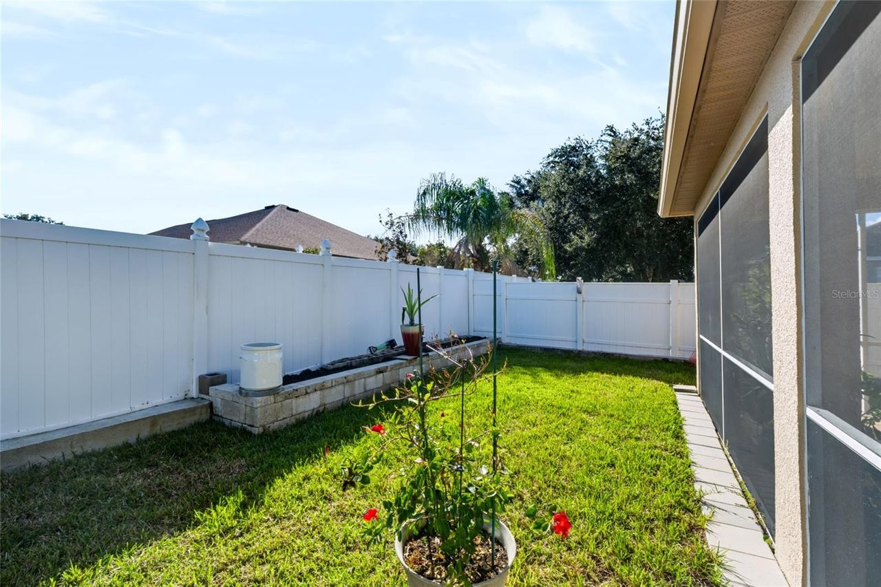 2970 SOUTHERN PINES LOOP — photo 27