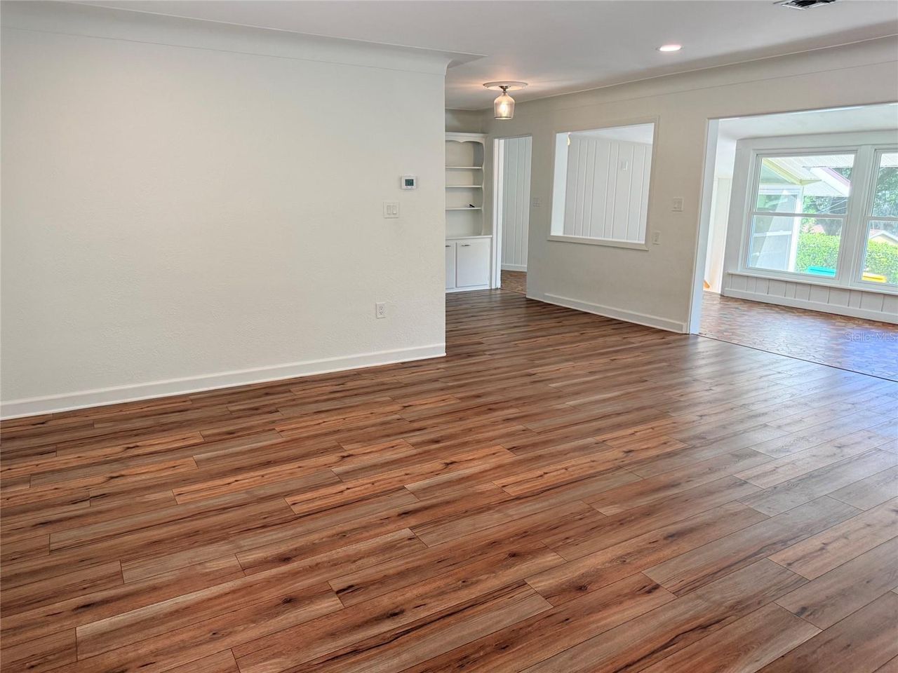 1765 HILLTOP DRIVE — photo 4