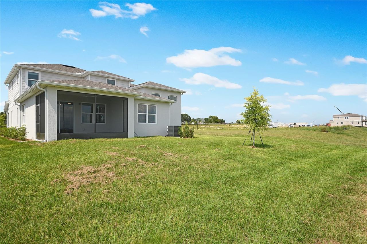 194 BLUE STAR COURT — photo 24