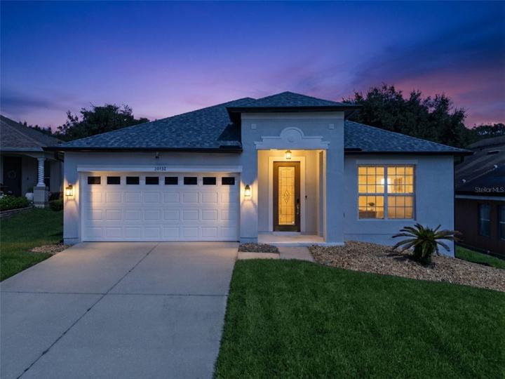 30132 SANDBUNKER LANE, SORRENTO, FL