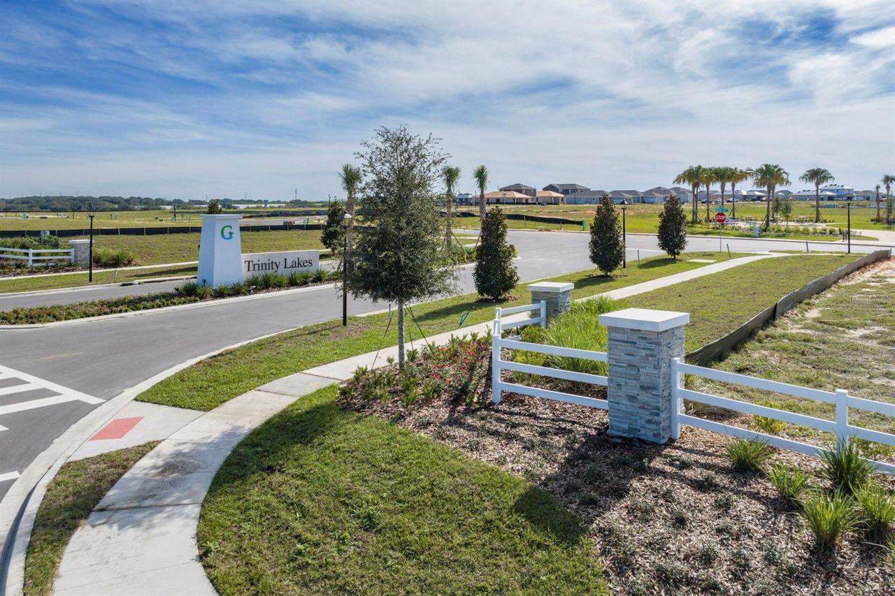 2048 HEART LAKE DRIVE — photo 6