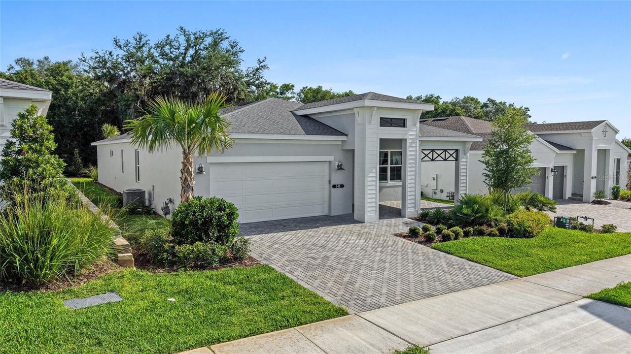 948 CLUB CRESSWIND DRIVE — photo 2