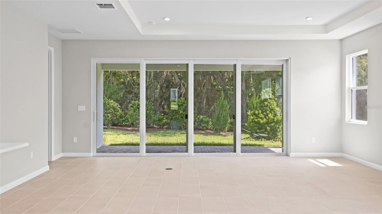 948 CLUB CRESSWIND DRIVE — photo 8