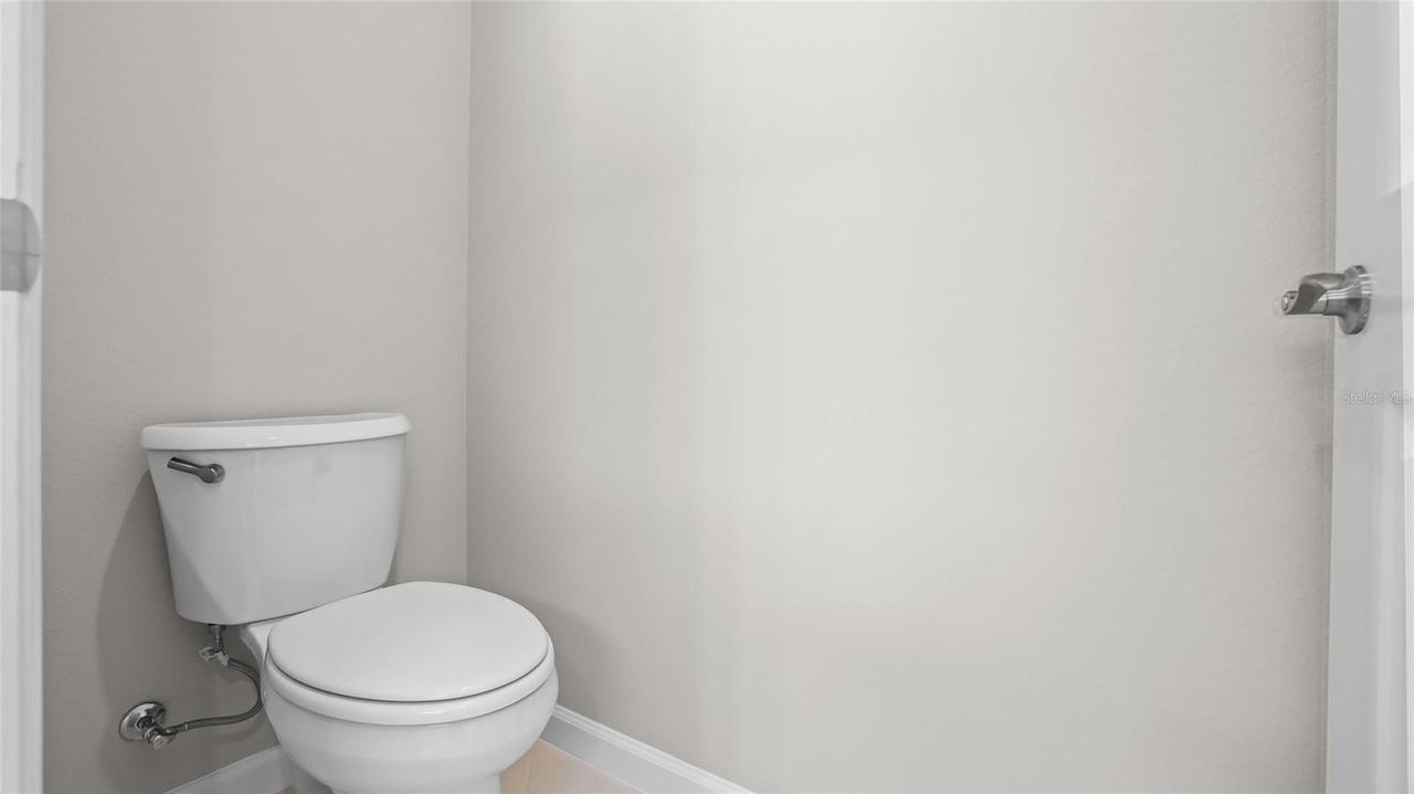948 CLUB CRESSWIND DRIVE — photo 38