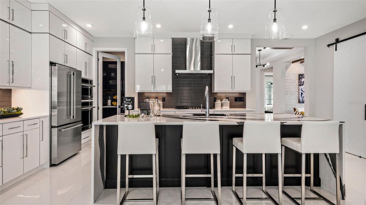 968 CLUB CRESSWIND DRIVE — photo 4