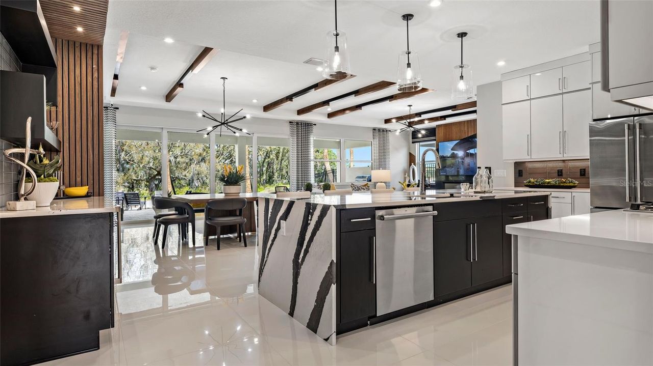 968 CLUB CRESSWIND DRIVE — photo 9