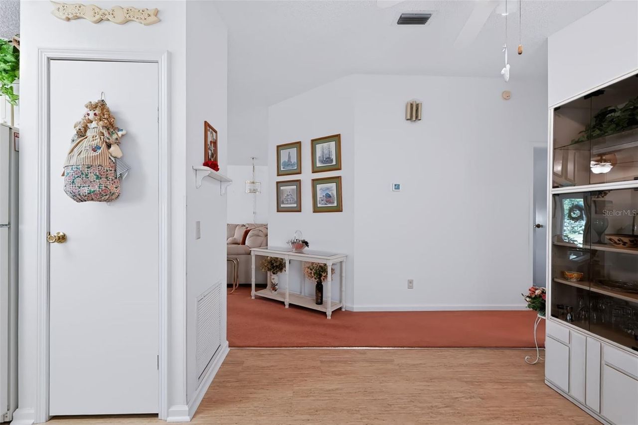 1220 MARIA COURT — photo 8