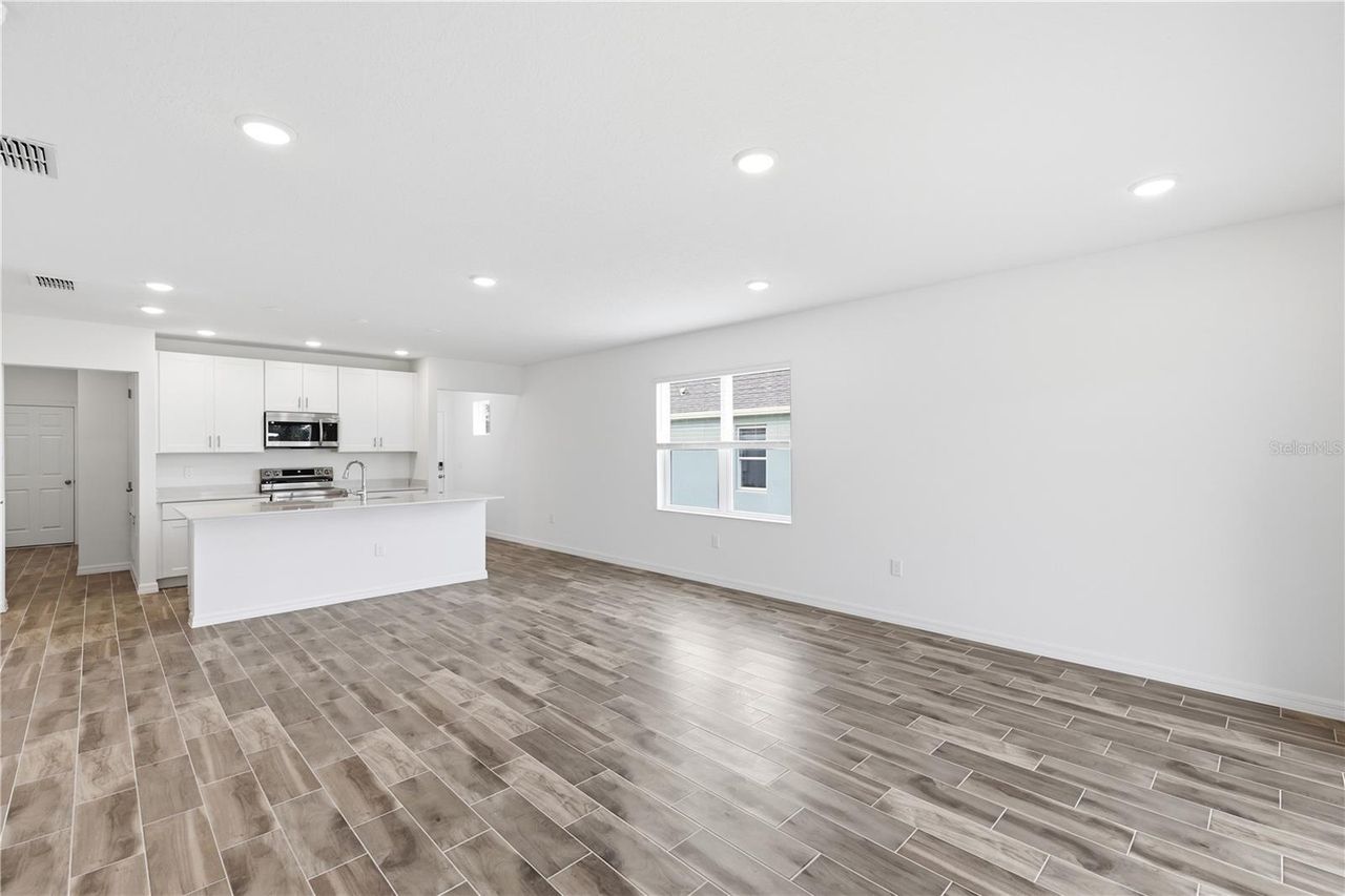 2301 LEELA CIRCLE — photo 6
