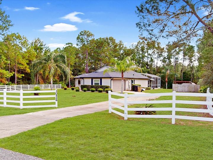 30526 HAWTHORN AVENUE, EUSTIS, FL