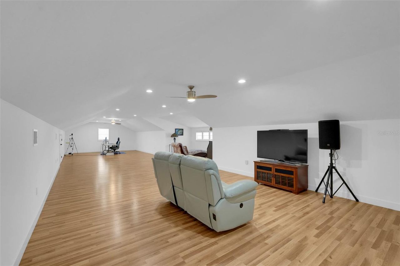 6100 OCILLA LOOP — photo 42