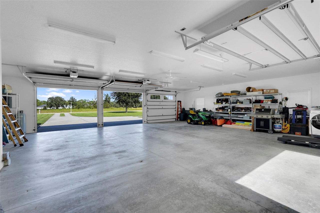 6100 OCILLA LOOP — photo 48