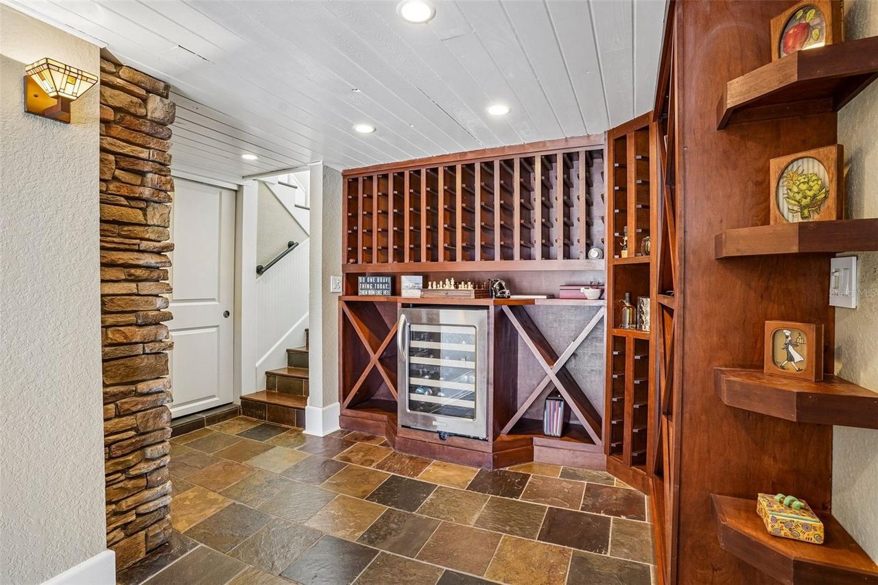 1501 FAHNSTOCK STREET — photo 54