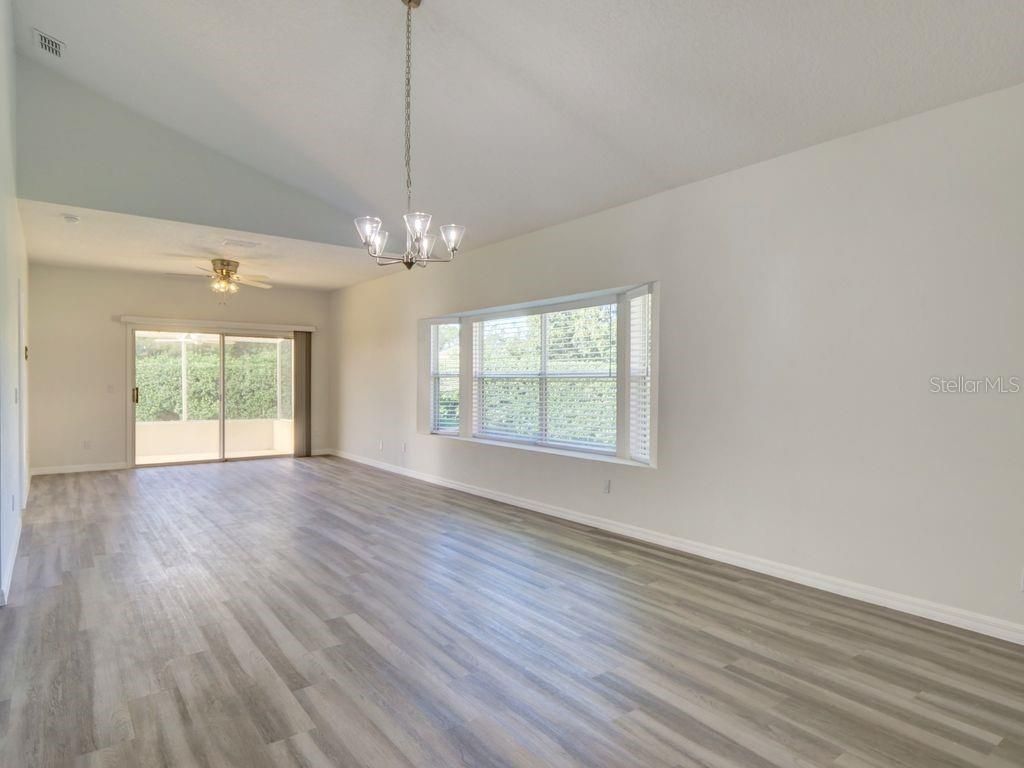 9013 HEATHLAND COURT — photo 17