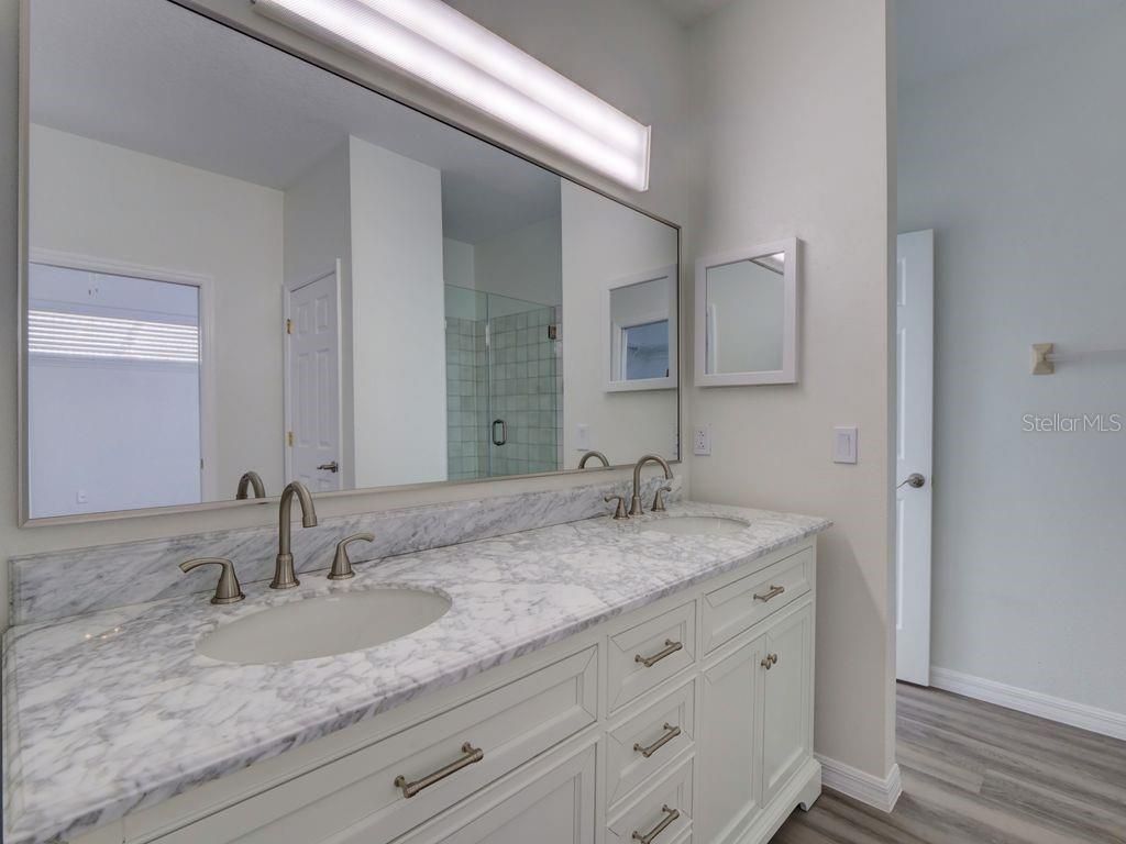 9013 HEATHLAND COURT — photo 30