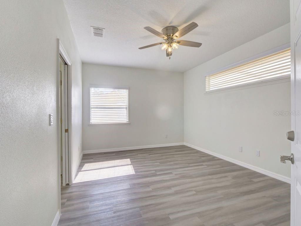 9013 HEATHLAND COURT — photo 29