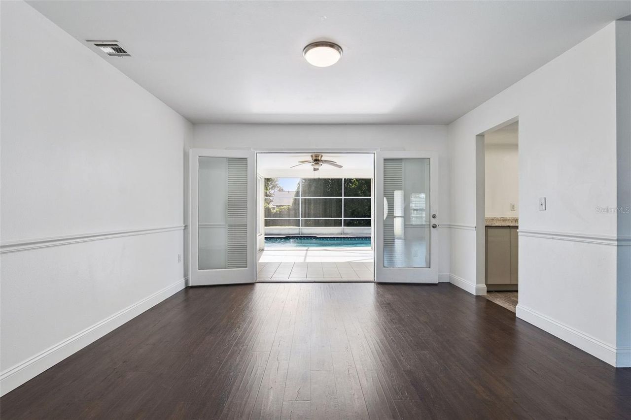 5246 ROYAL OAK DRIVE — photo 12