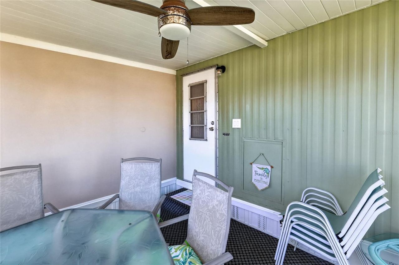 565 TAMMI DRIVE — photo 23