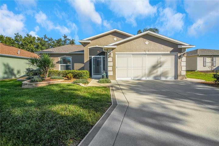 1019 MEADOWBEND DRIVE, LEESBURG, FL