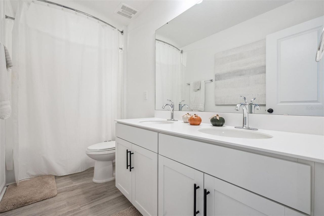 3868 BANNOCK AVE — photo 32