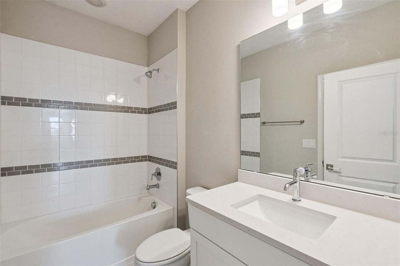 4417 LIONS GATE AVENUE — photo 27