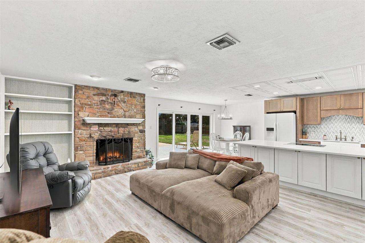2460 CROOKED LAKE CLUB BOULEVARD — photo 19