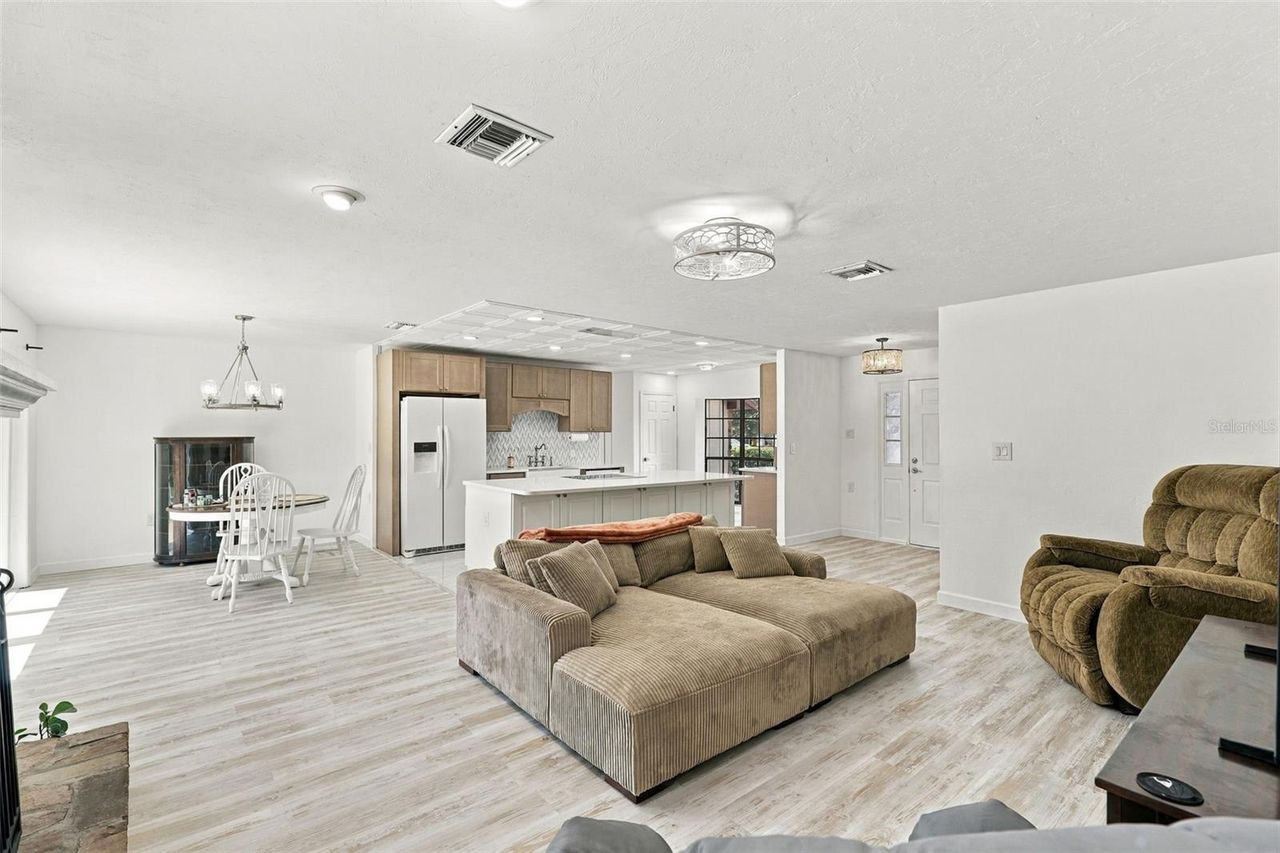 2460 CROOKED LAKE CLUB BOULEVARD — photo 21