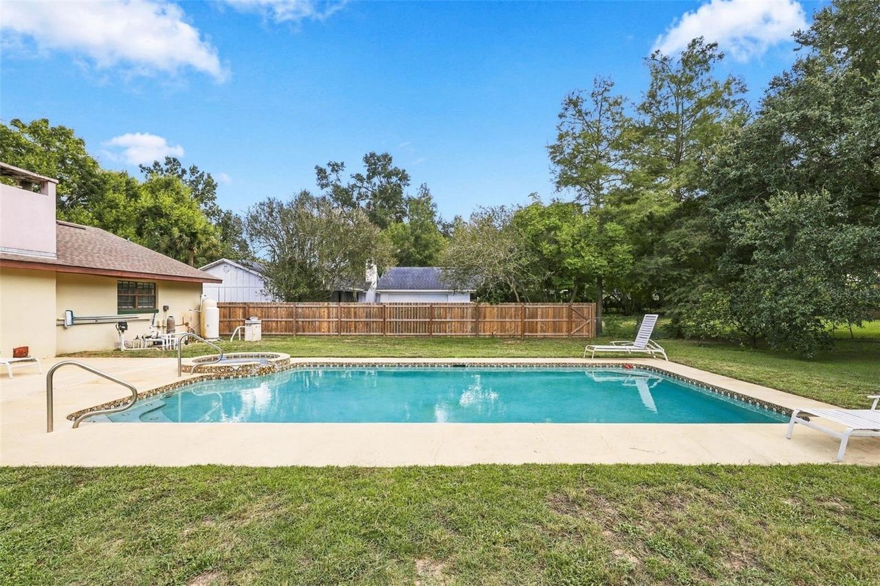 2460 CROOKED LAKE CLUB BOULEVARD — photo 32