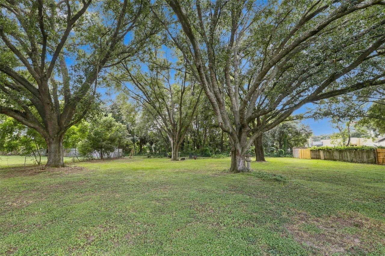 2460 CROOKED LAKE CLUB BOULEVARD — photo 36