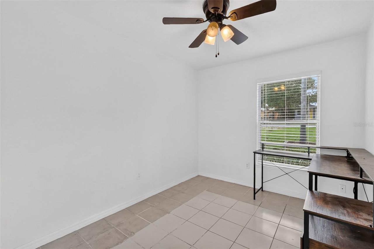 906 KENTUCKY BOULEVARD — photo 15