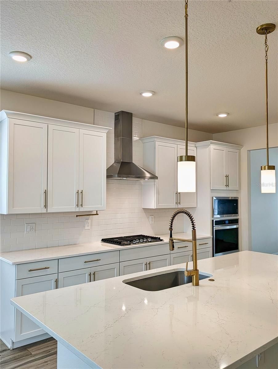 952 VINEYARD RIDGE ROAD — photo 9