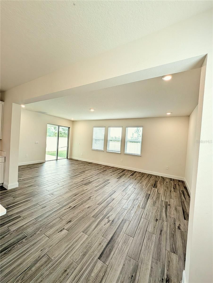 952 VINEYARD RIDGE ROAD — photo 16