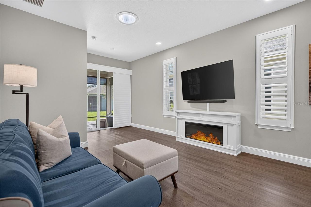4408 BEDFORD WAY — photo 10