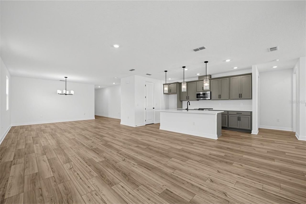 30139 EMERALD FOREST DRIVE — photo 3