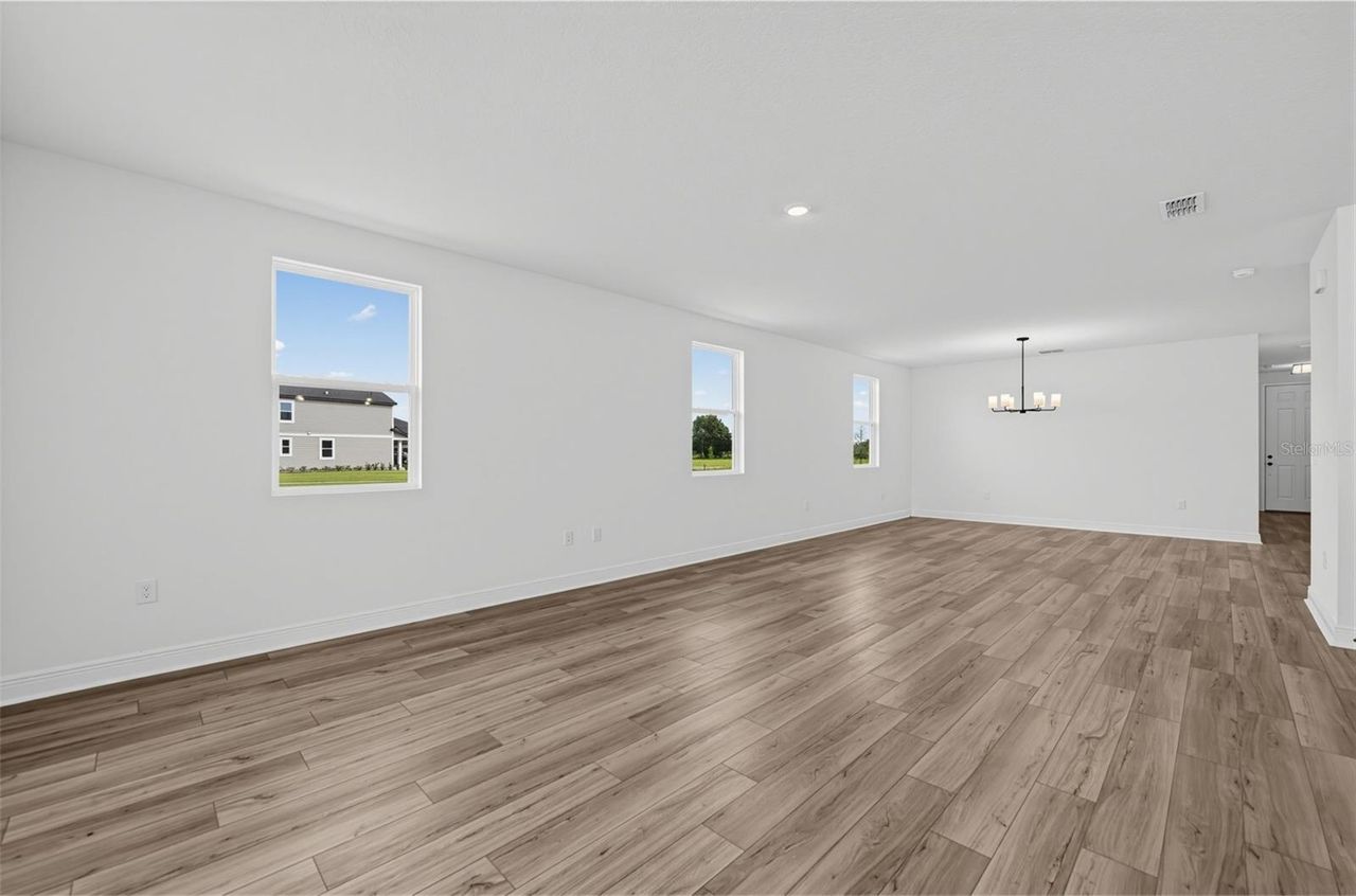 30139 EMERALD FOREST DRIVE — photo 4