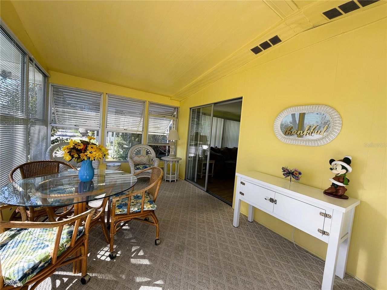 353 HAWTHORNE BOULEVARD — photo 15
