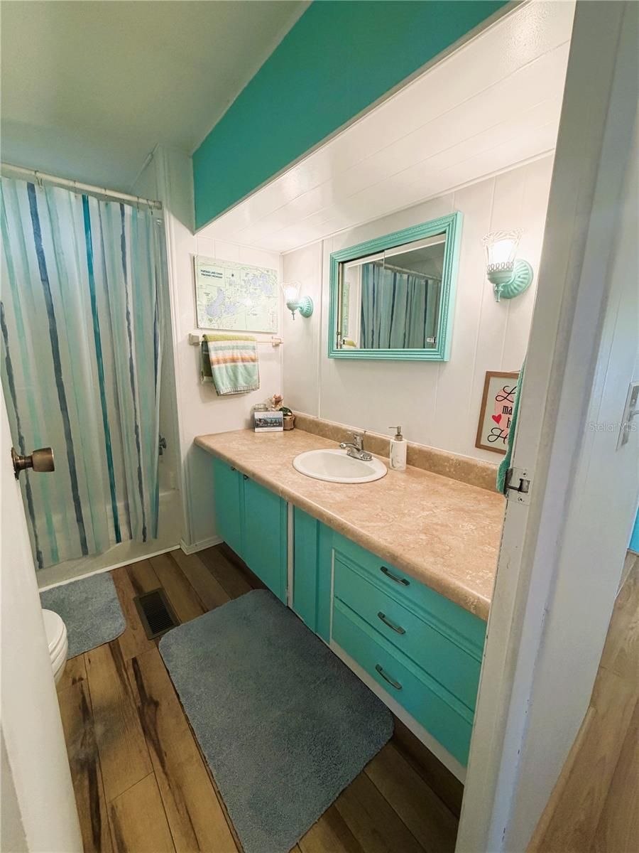 353 HAWTHORNE BOULEVARD — photo 22