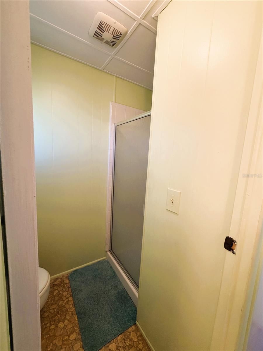 353 HAWTHORNE BOULEVARD — photo 31